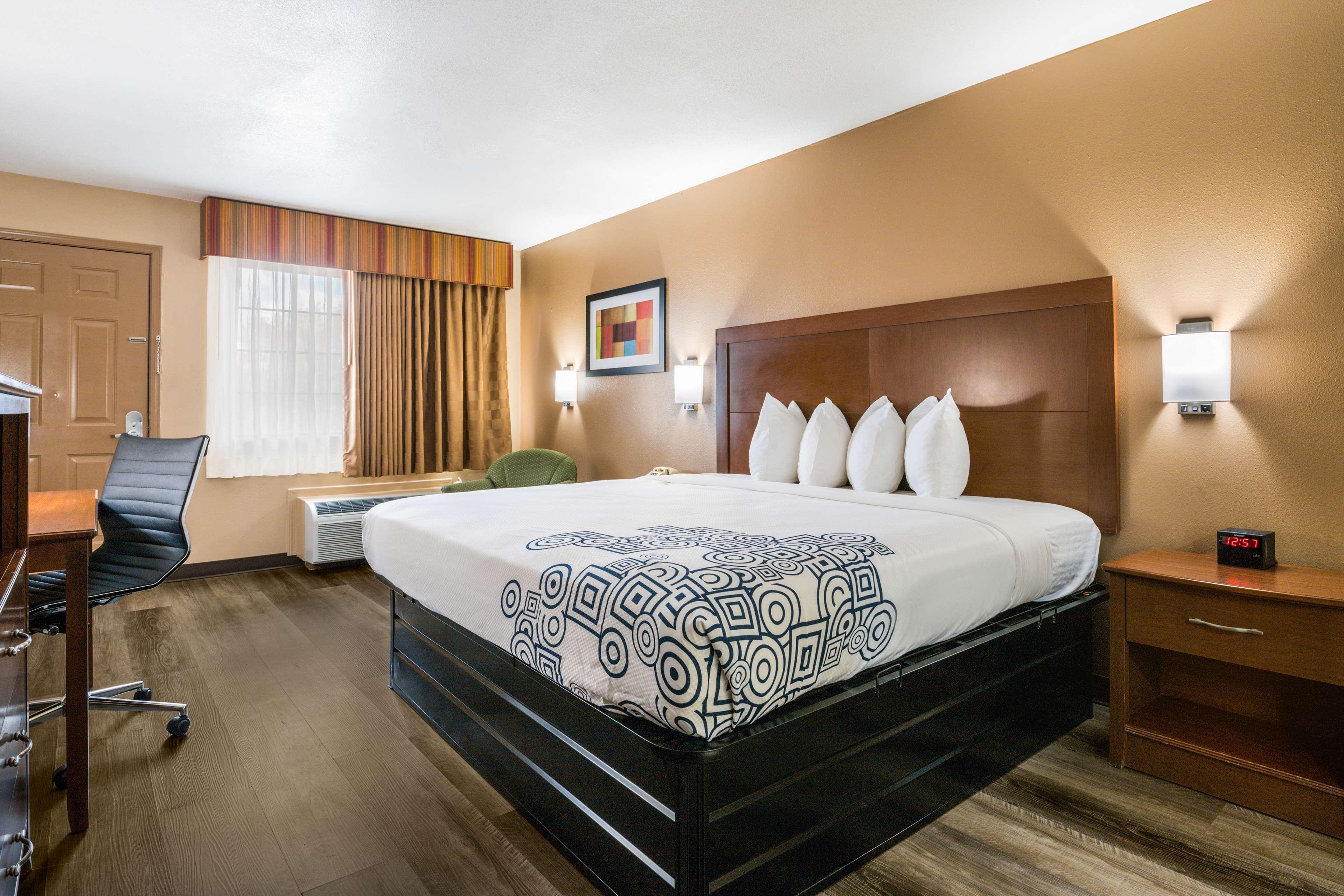 Surestay Plus Hotel By Best Western Poteau Exterior photo