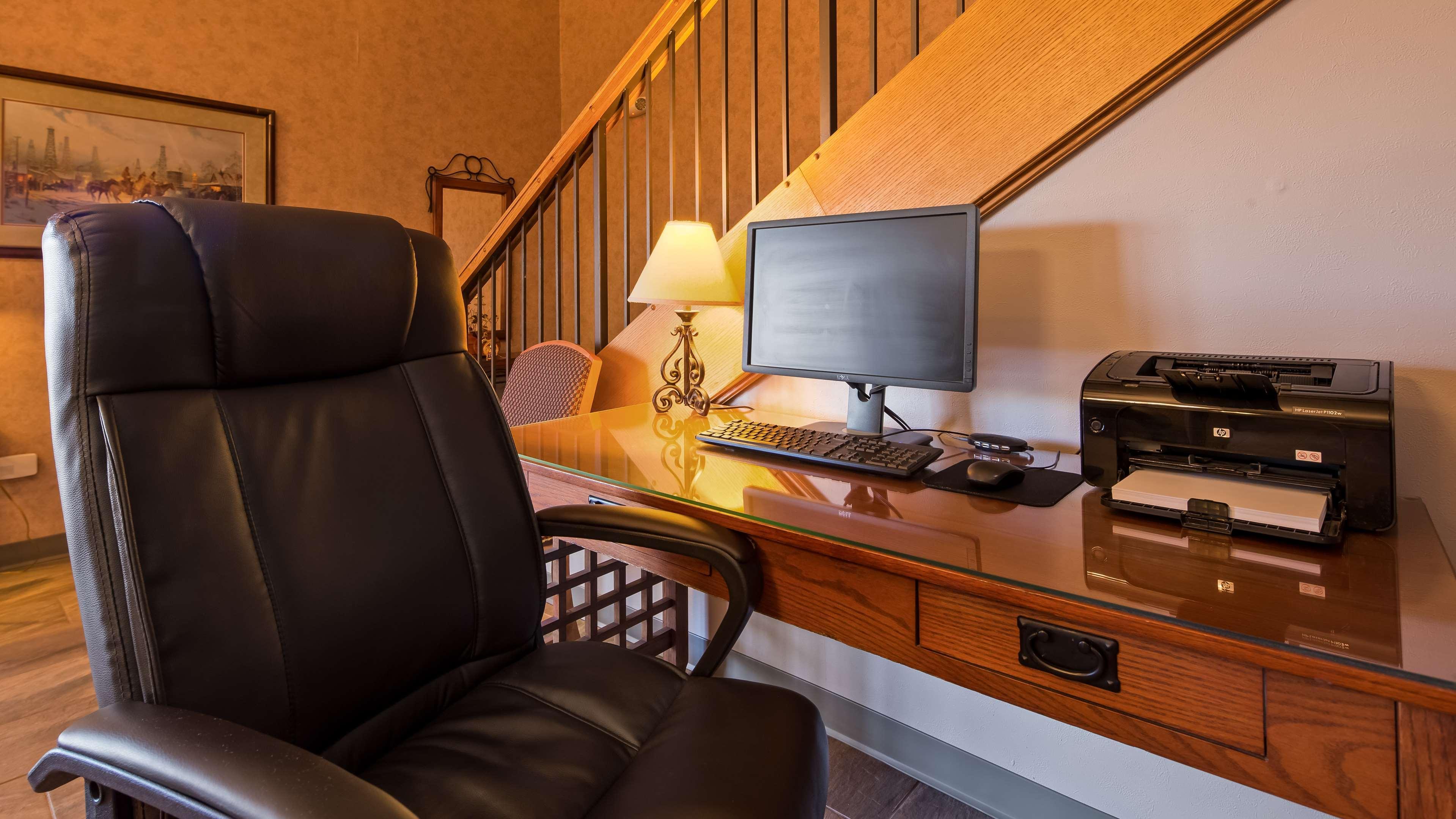 Surestay Plus Hotel By Best Western Poteau Exterior photo