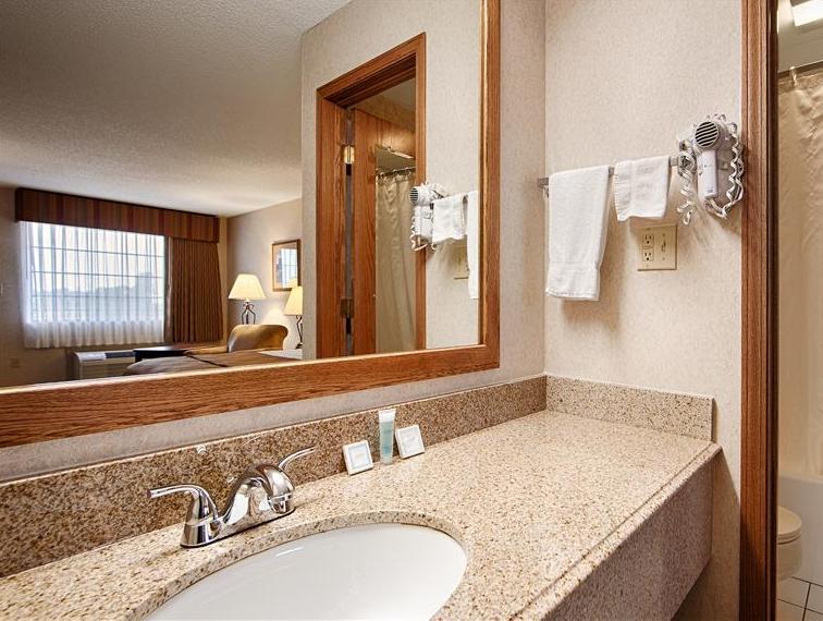 Surestay Plus Hotel By Best Western Poteau Exterior photo