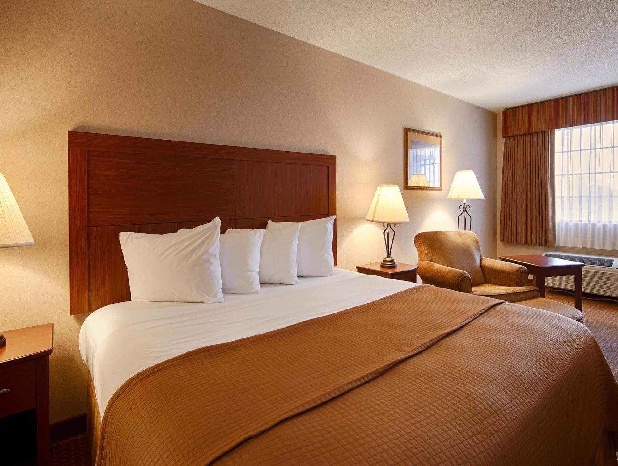 Surestay Plus Hotel By Best Western Poteau Exterior photo